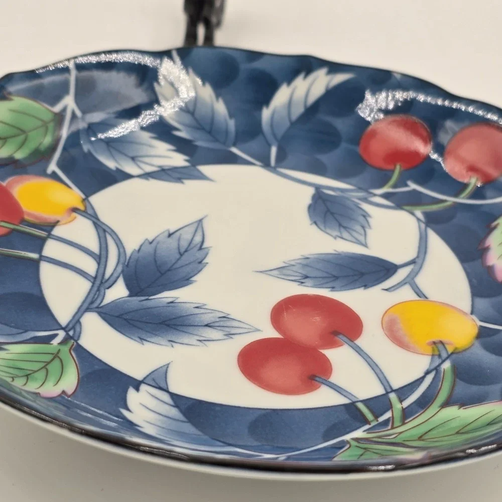 Williams Sonoma Porcelain Salad Plate Blue Red Cherry Tomatoes 1990s Japan‎ 7.5